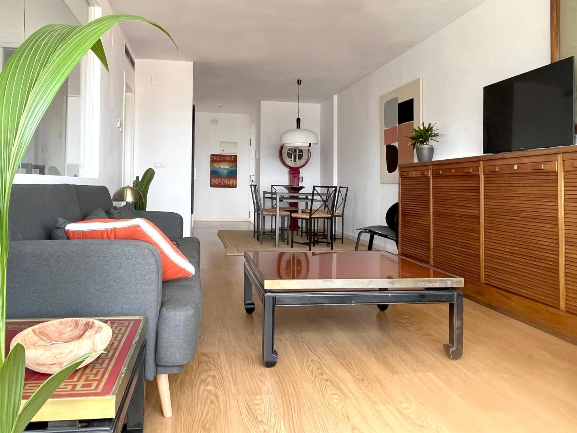 Stylish Well-Connected Beachfront Flat Valenza Esterno foto