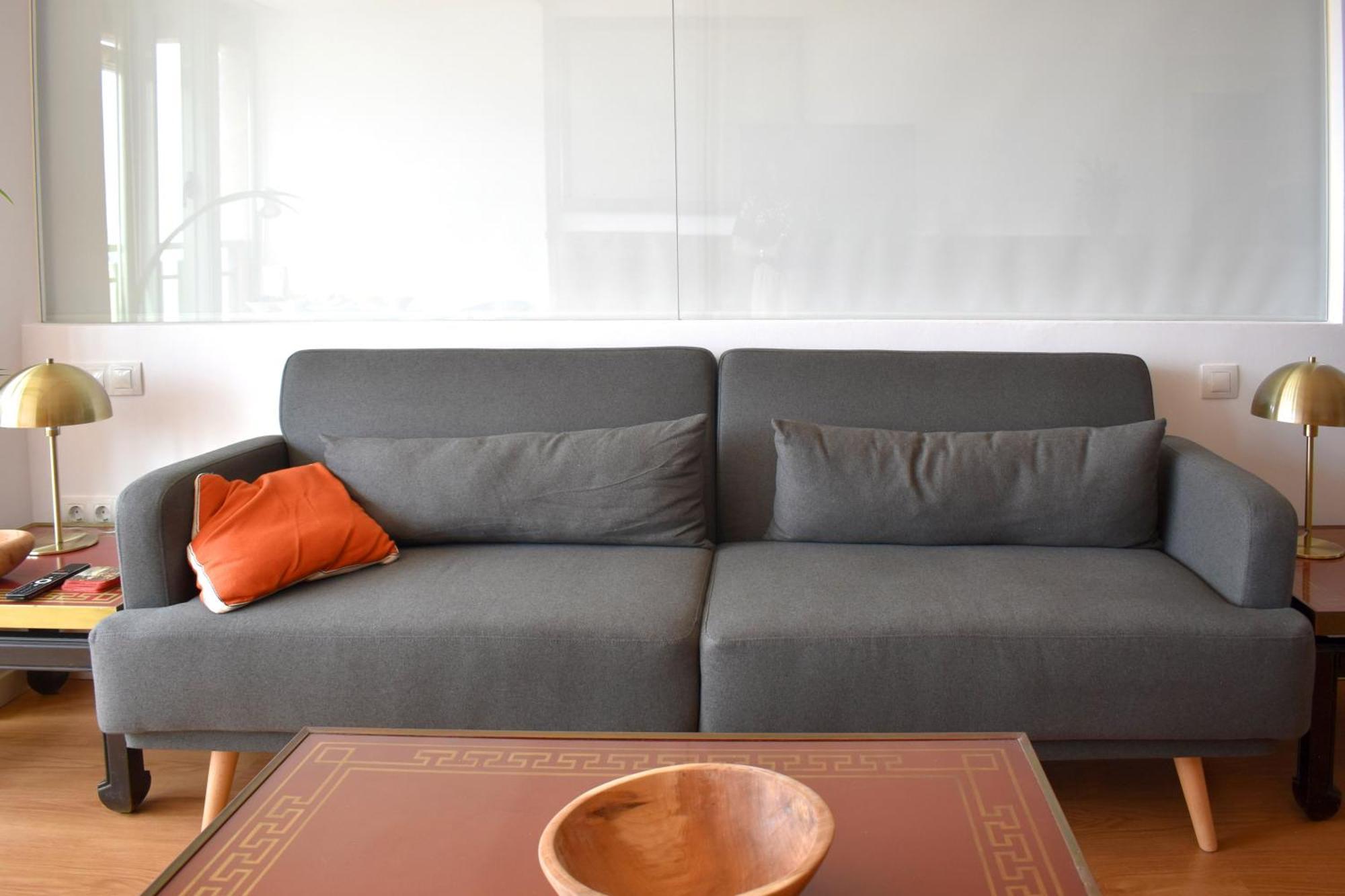 Stylish Well-Connected Beachfront Flat Valenza Esterno foto